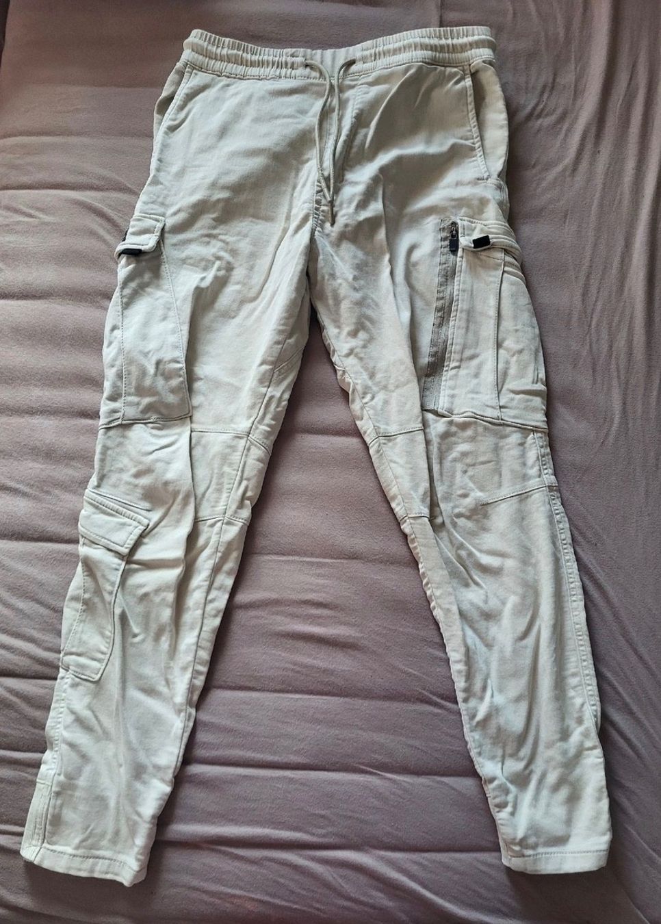 Pull&Bear Pantaloni: Pull&Bear Cargo Pants, Light Beige, Size L [34] – Usato da Kreuzlingen venduto da ROMANR1