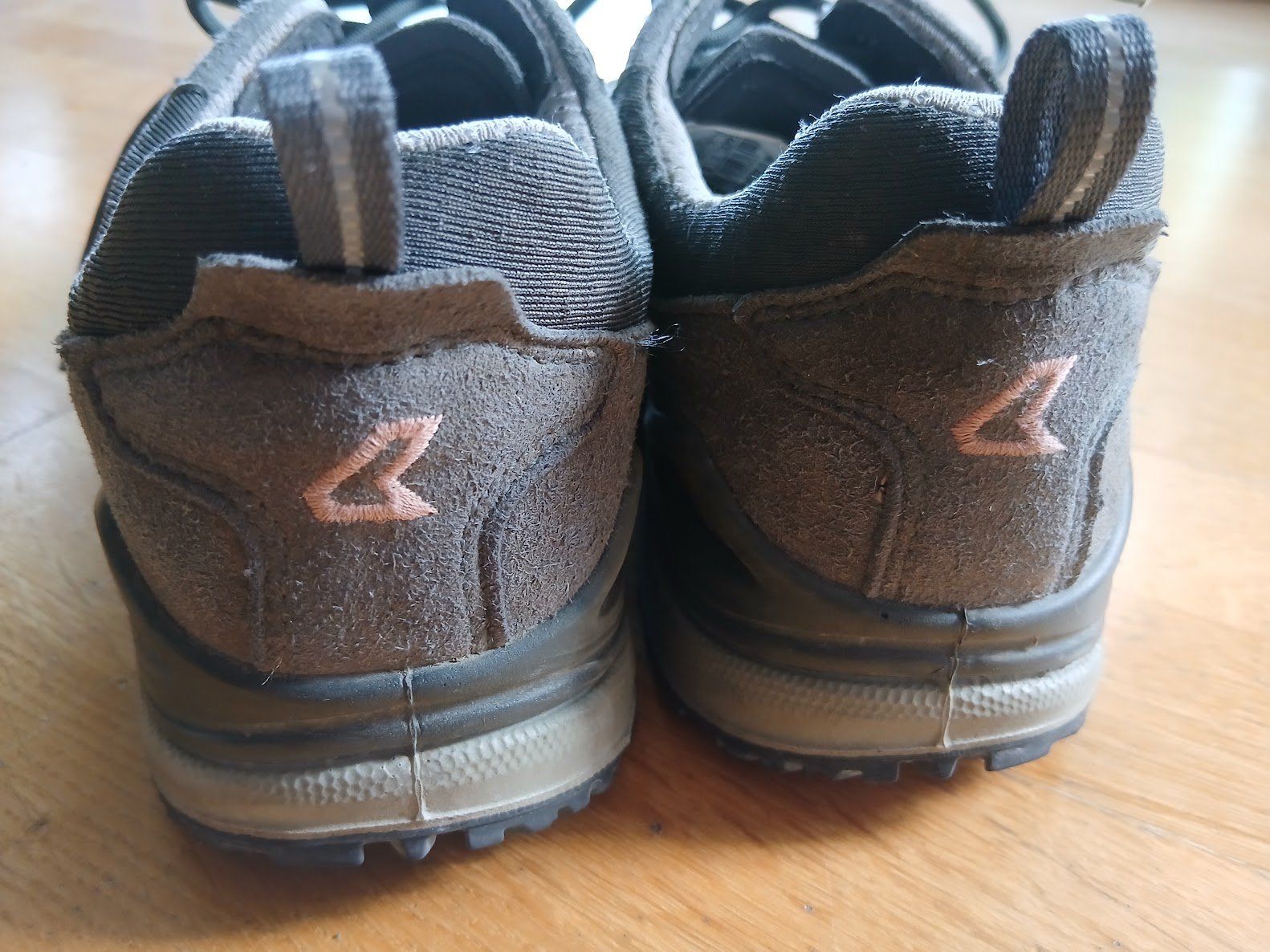 Lowa Scarpe da uomo: Trekkingschuhe Lowa – Usato da Dübendorf venduto da Fip05 5