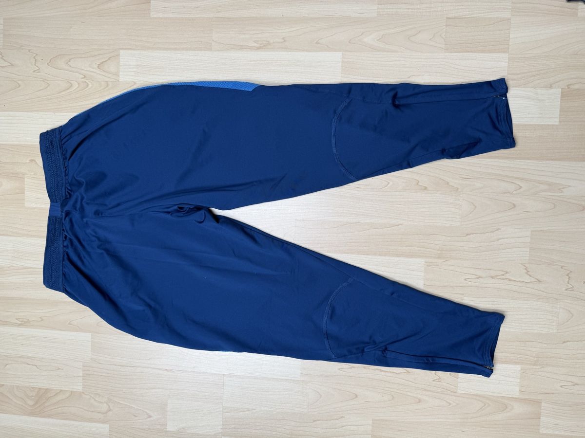 Nike Leggings: Nike Running Pants – Usato da Urdorf venduto da rob_c5wf 1