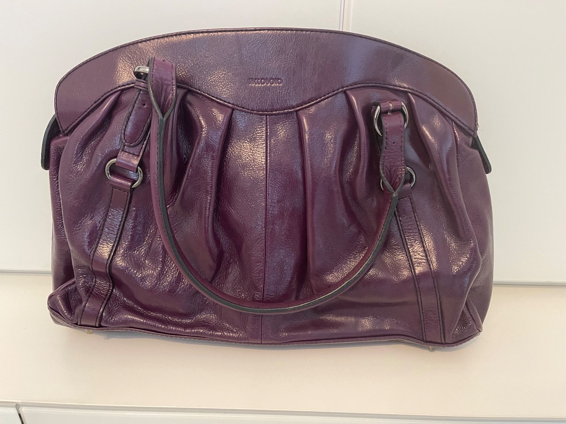 Saccobono Borse da donna: Saccobono Handtasche – Nuovo (secondo la descrizione) da Lützelflüh-Goldb venduto da lin_v952