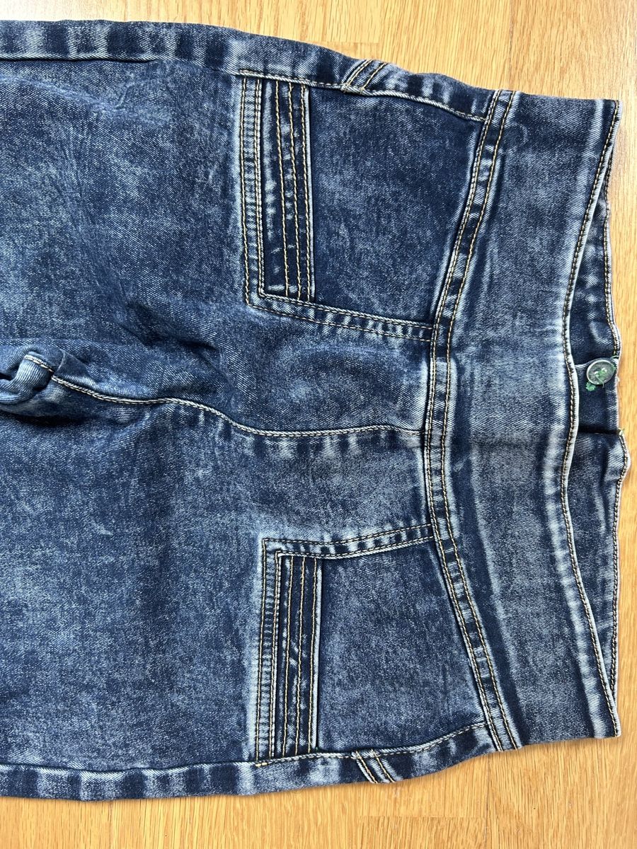 Jeans: Jeans slim, fermeture au dos – Usato da Daillens venduto da guisepa 1