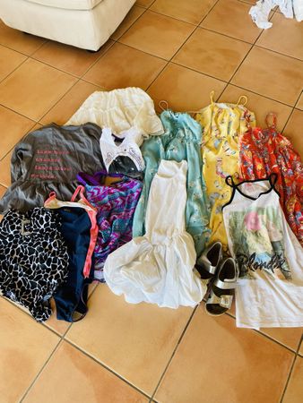 Lot de vêtements fille 134-140-150 Envoi possible/Versand mö