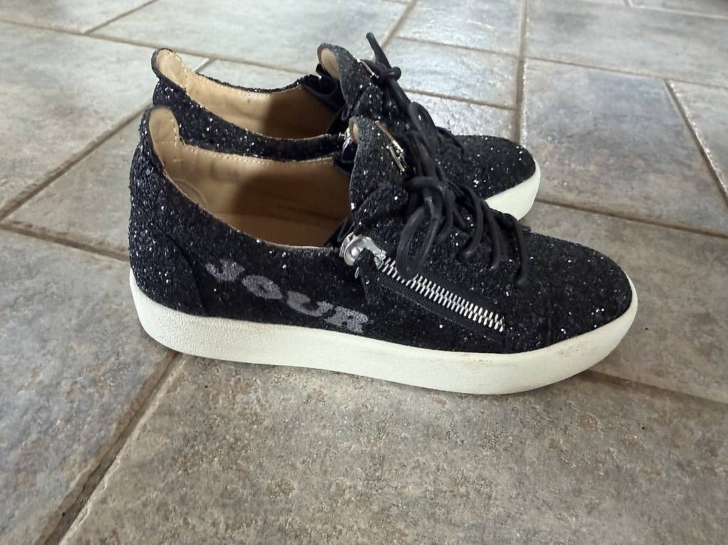 Scarpe da donna: Giuseppe Zanotti nuove 38 – Usato da Montagnola venduto da bib_b6lm