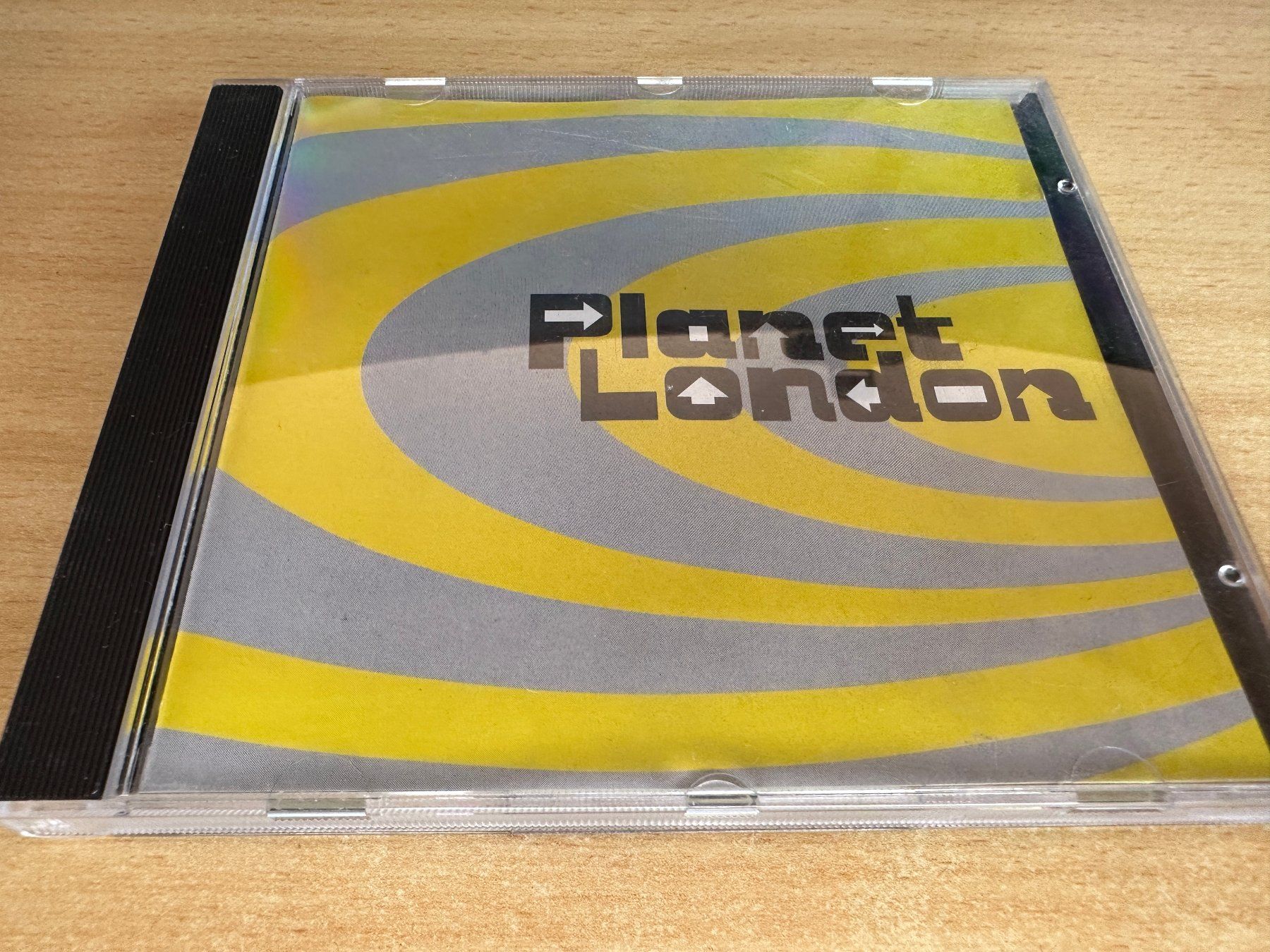 CD: Various – Planet London – Usato da Rikon im Tösstal venduto da Alpenmutz