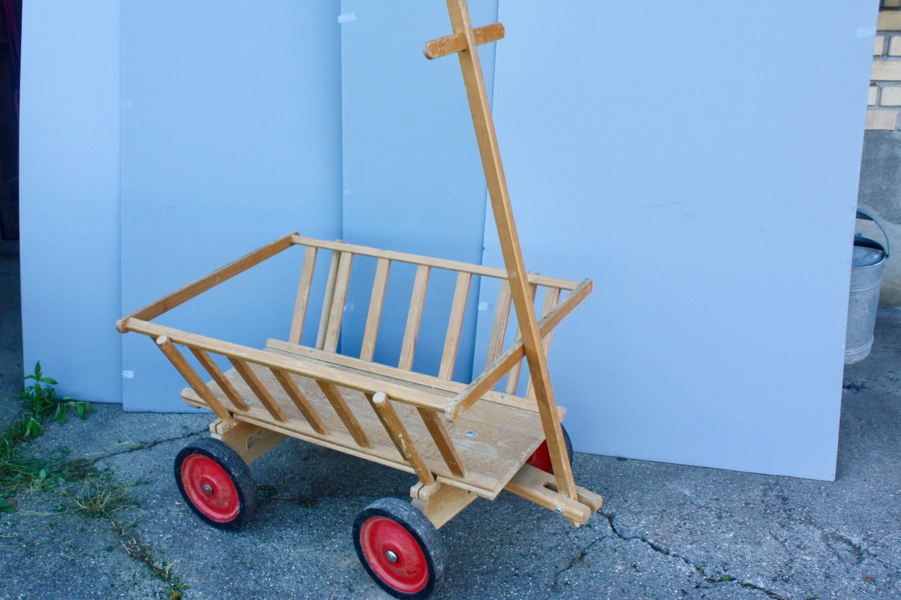 Articoli in legno: Leiterwagen Massivholz – Usato da Altstätten SG venduto da alpalfa