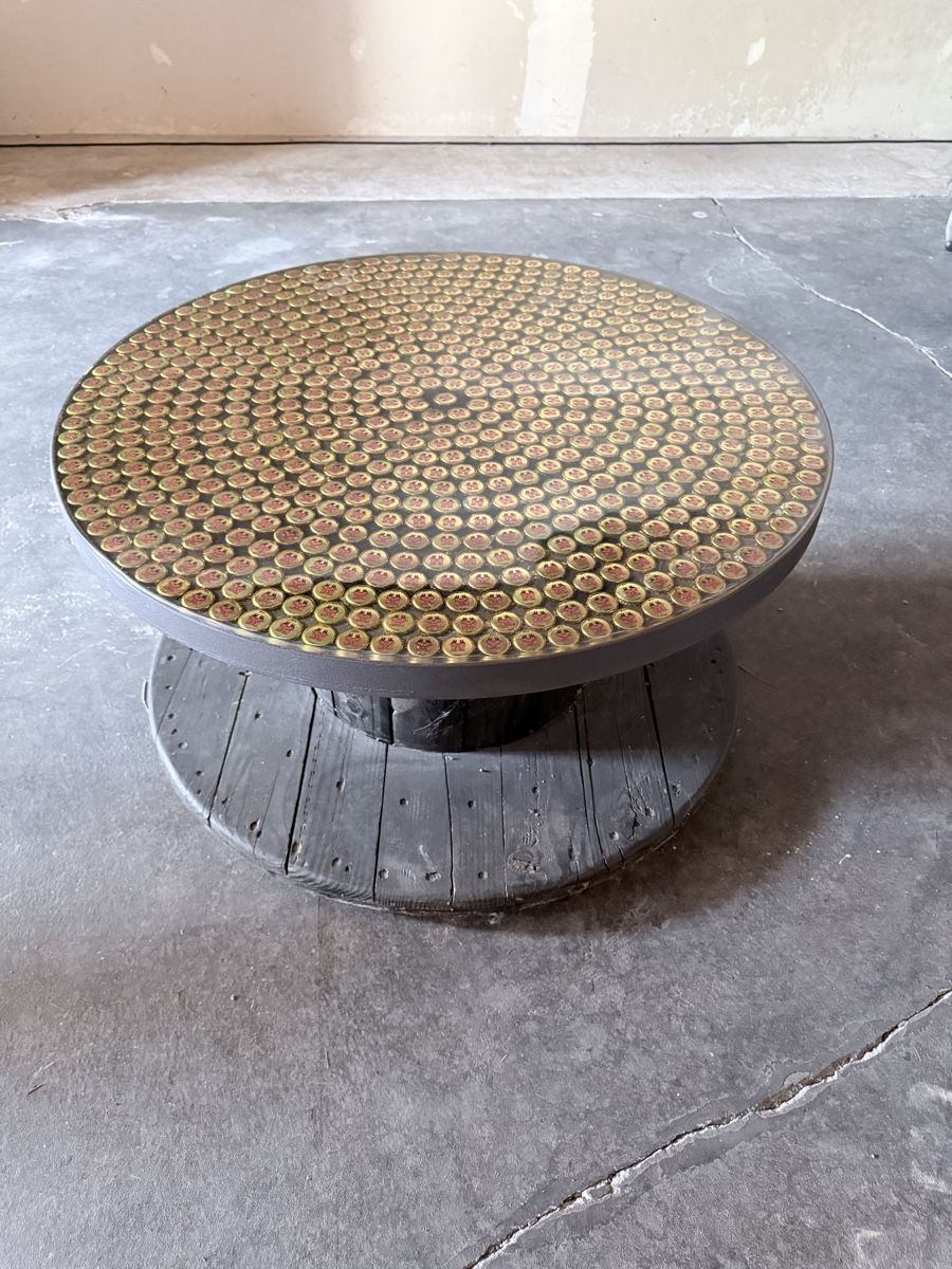 Tables: Einzigartiger Feldschlösschen Epoxidharz Couchtisch – D'occasion à Böckten par Twenty25five 4