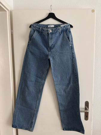Jeans weit geschnitten blau Grösse 36 1 Mal getragen