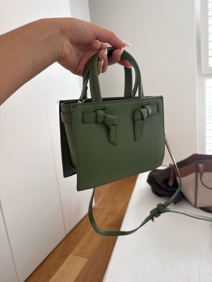Zara Borse da donna: Zara- green handbag – Nuovo (secondo la descrizione) da Nebikon venduto da Preloved_bykelly 2