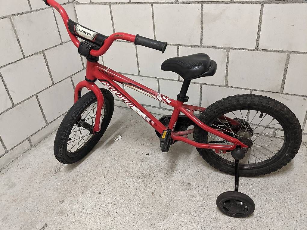 Velos: Kinderfahrrad – Gebraucht aus Baar von anj_6ysz