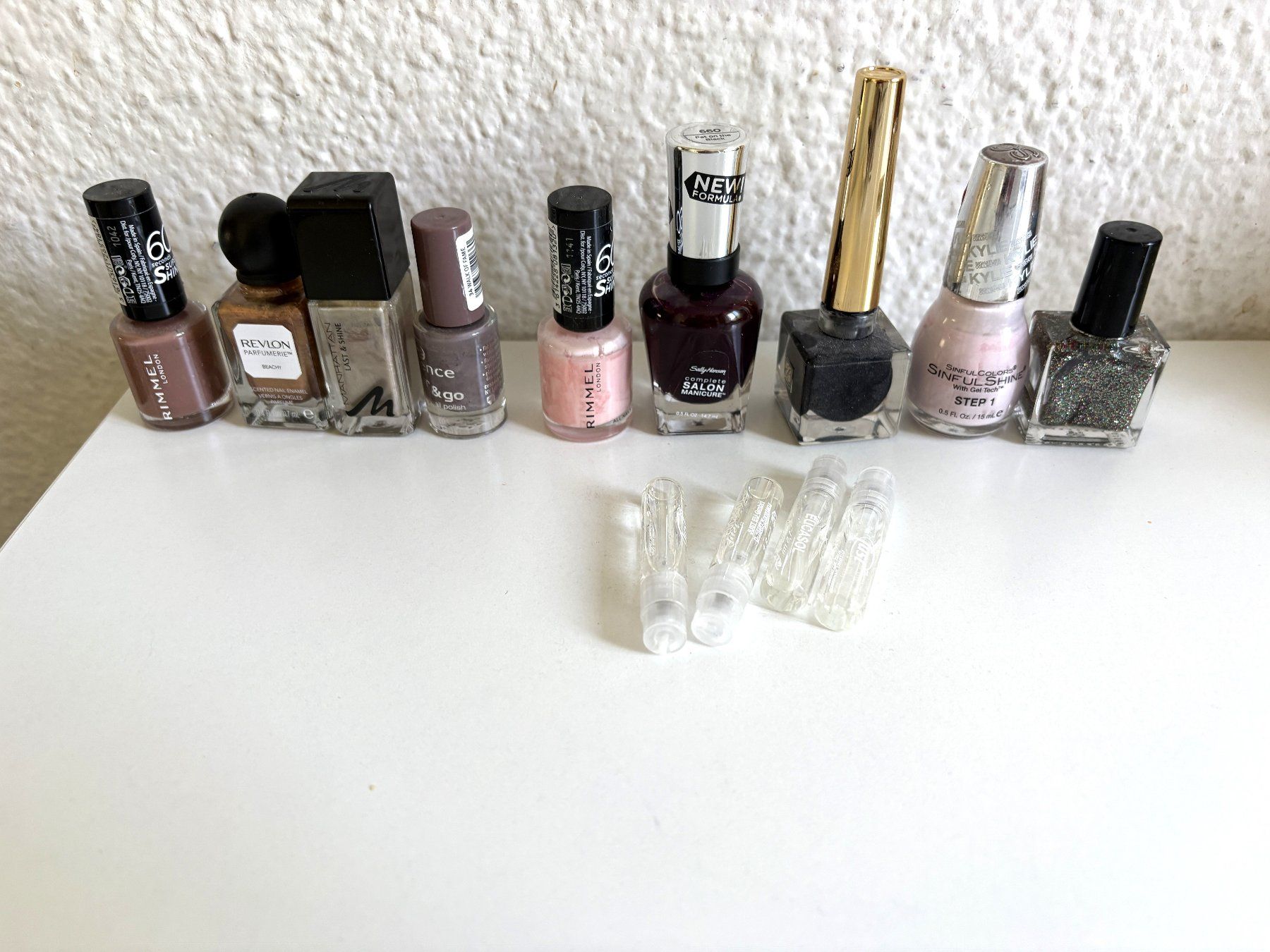 Vernis à ongles: Nagellacke und anderes – D'occasion à Glattbrugg par Ariel012