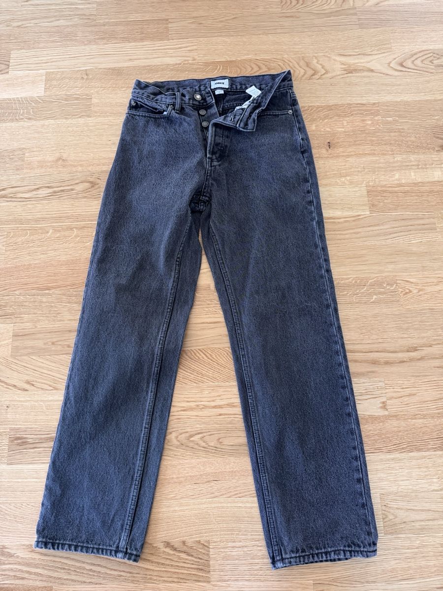 Obey Pantaloni: OBEY Jeans Hose, Schwarz, Grösse 27 – Usato da Hagendorn venduto da meryem79