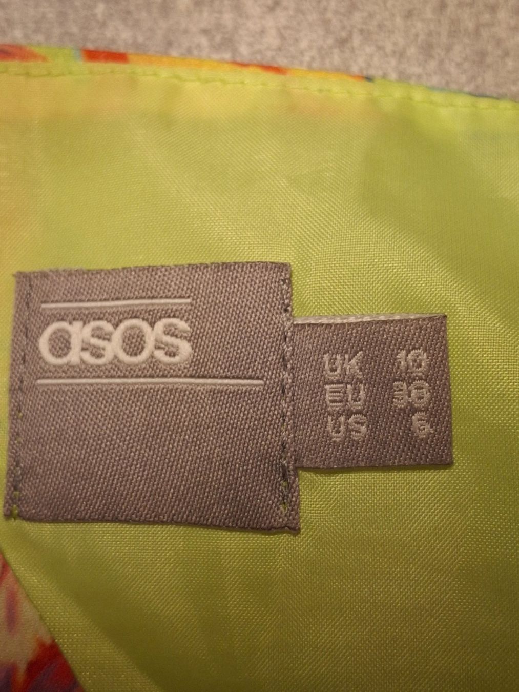 Asos Tops: Haut - top fluide vert vif taille 38 marque Asos – Gebraucht aus Villiers von san_jn5w 3