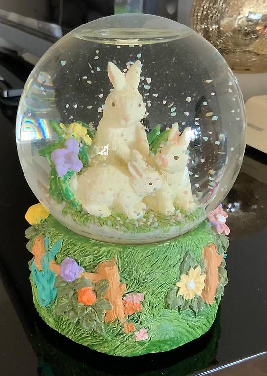 Tutte le decorazioni: Schneekugel mit Hasen – Usato da Weinfelden venduto da bea_2ln5