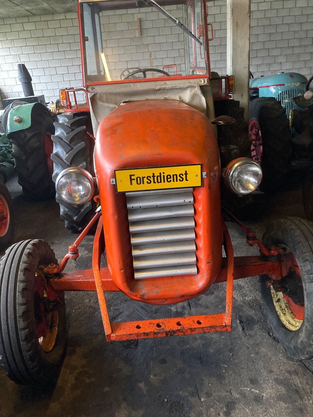 Bucher Tracteurs: Bucher D4000 – D'occasion à Willisau par Hans515
