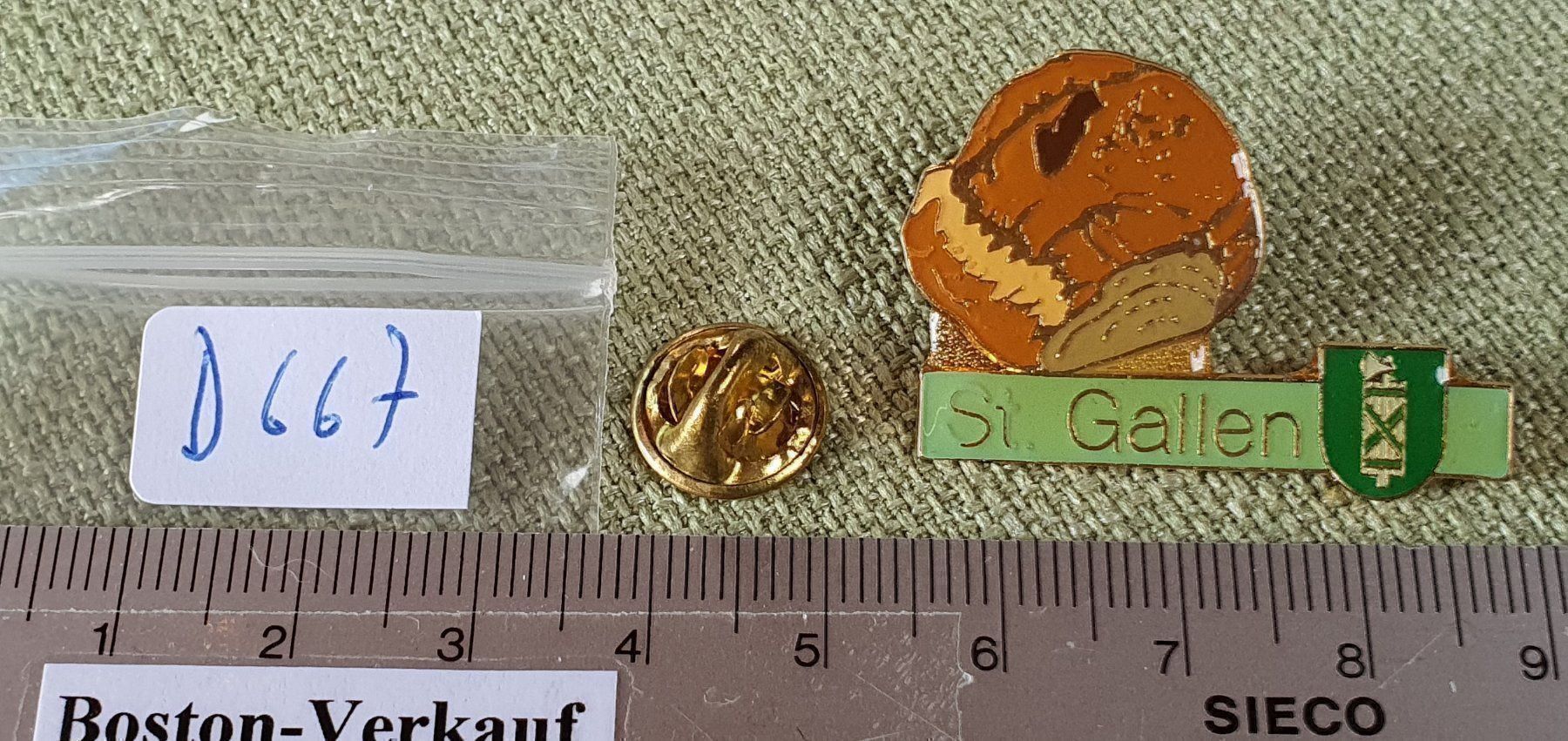 Placchette & Badge: D667 - Pin St. Galler Brot – Usato da Reinach BL venduto da Boston-Verkauf 2