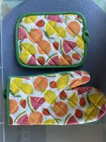 Fruity Oven Mitt & Pot Holder Set - Summer Kitchen Vibes ☀️