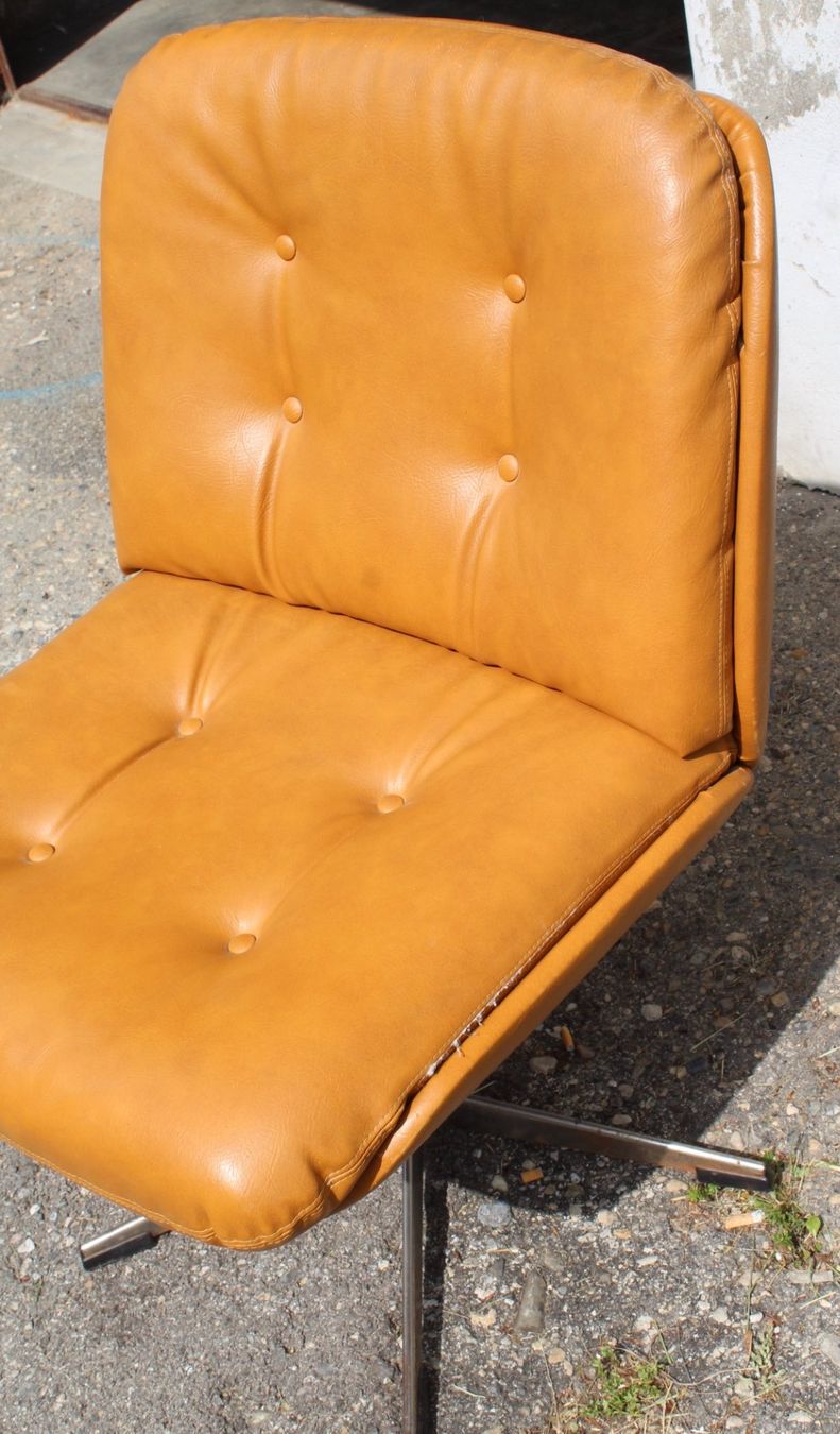 Stühle: Vintage Sessel 70er Jahre – Gebraucht aus Locarno von fripui 9