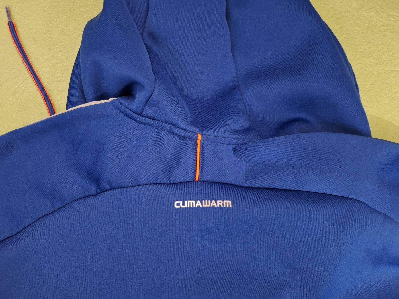 Adidas Giacche: Adidas Trainerjacke Gr. M – Usato da Niederglatt ZH venduto da Bobsli 3