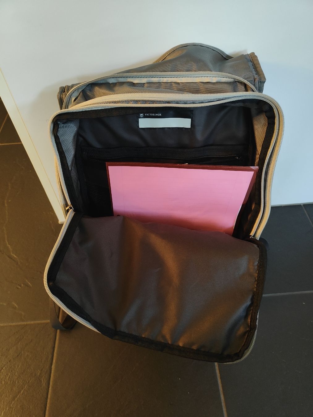 Victorinox Valigie & Borse: Victorinox Laptop Tasche/Rucksack – Usato da Emmen venduto da Mocck 4