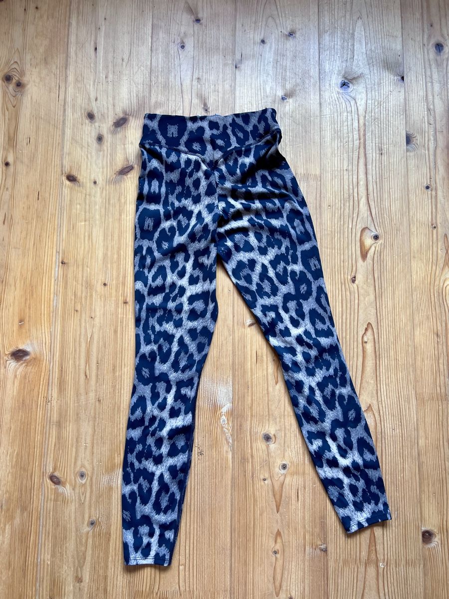 Leggings: Sportleggings leopard print – Nuovo (secondo la descrizione) da Balgach venduto da Ni.Steiger 1