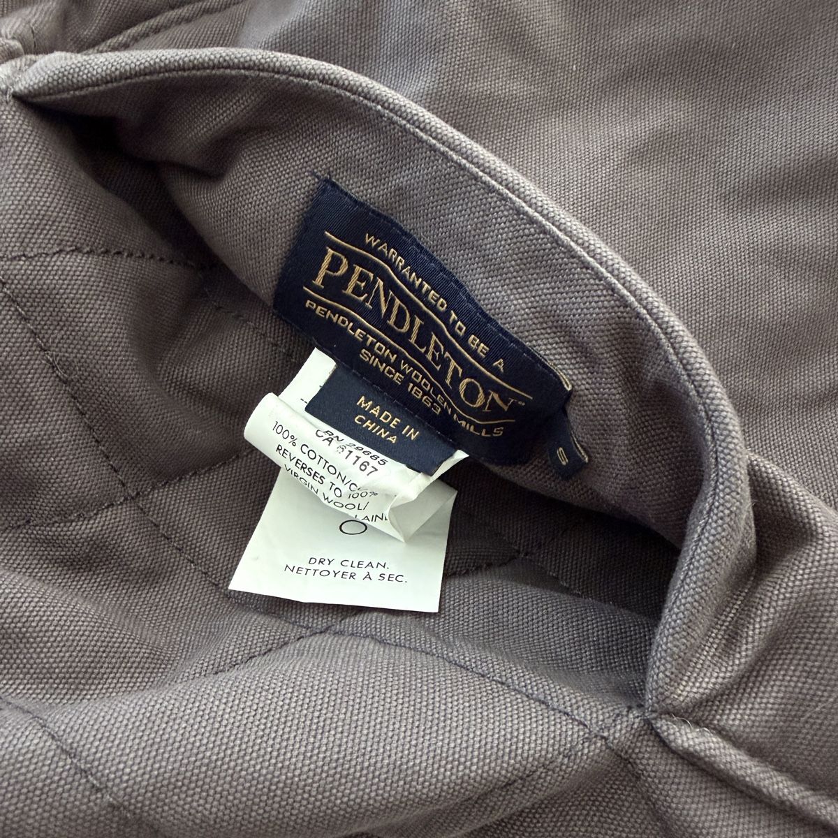 Gilet & Giacche: PENDLETON – Reversible Men's Vest | Size S – Usato da Freienbach venduto da Avviivva_Shop 9