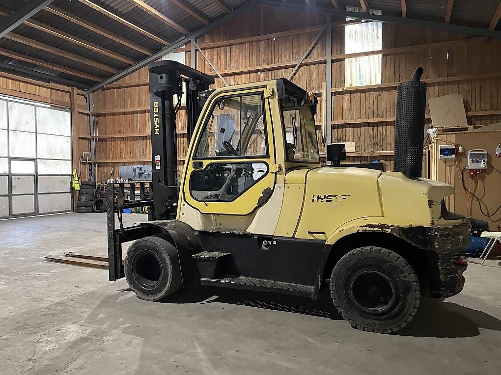Diesel Carrelli elevatori e a forche: Stapler Hyster Modell H8.0F16 – Usato da Schaffhausen venduto da AESS1 1