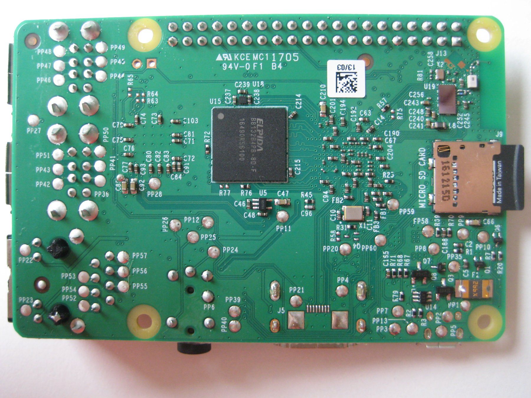 Raspberry Pi PCs: Raspberry Pi 3 Model B V1.2 – Gebraucht aus Jona von Downsmoger 4