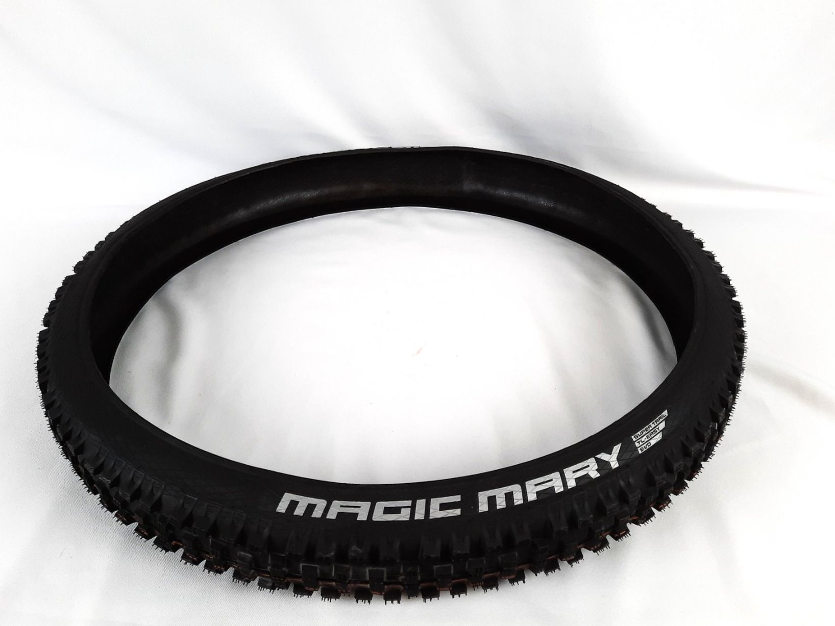 Schwalbe Pneumatici & Ruote complete: SCHWALBE-Magic-Mary-29-zoll – Nuovo (secondo la descrizione) da Beinwil am See venduto da Restwert_Beinwil 1