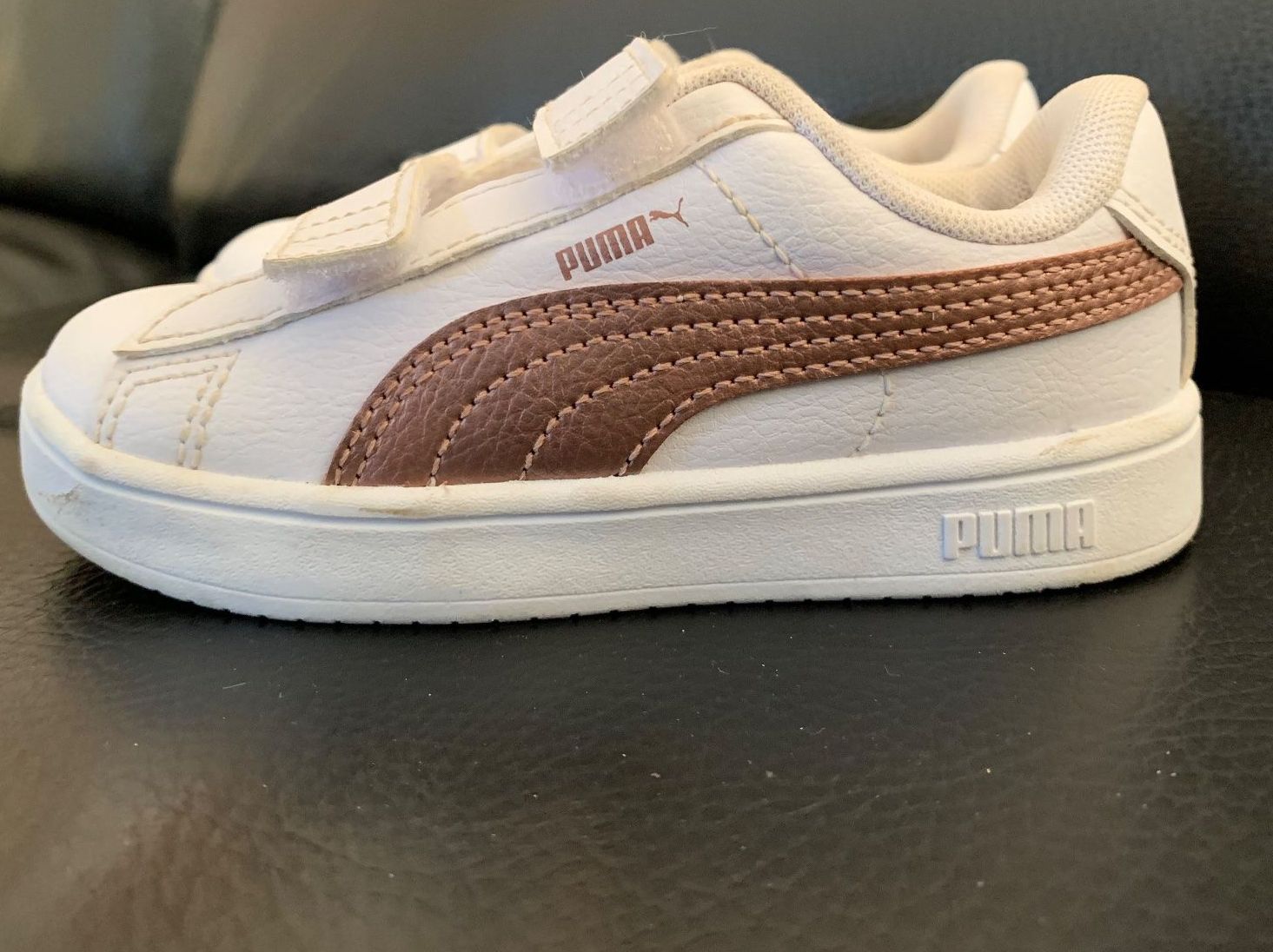 Puma Scarpe per ragazze: Puma Kinderschuhe, Grösse 25 – Usato da Heiden venduto da andraaa