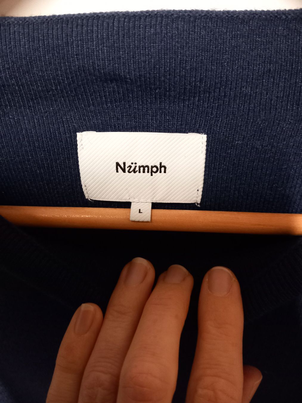 Maglioni & Felpe: Nümph Crop-Pullover Gr.L, marine, top Zustand, Viscose-Mix – Nuovo (secondo la descrizione) da Gwatt (Thun) venduto da umwelt-brocki 2
