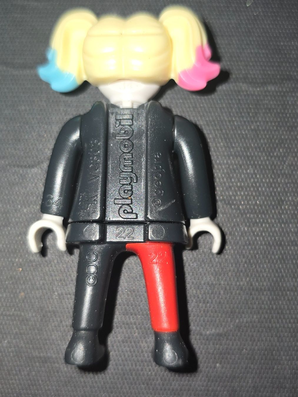 Playmobil Giocattoli: Ü EI. Playmobil DC Comics  Harley Quinn! – Nuovo (secondo la descrizione) da Untersiggenthal venduto da Ninja88 1