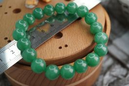 Aventurin Grün    Edel  ca 10mm     Armband     Ab 1.-(1)