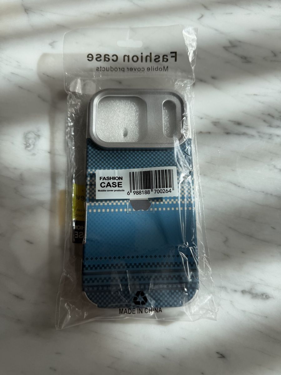 Covers & Schutzfolien: Iphone 17 pro / 18 pro Hülle  – Neu und originalverpackt aus Dinhard von zav_2ysk