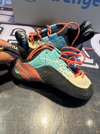 Kletterschuh. Damen 35.5
