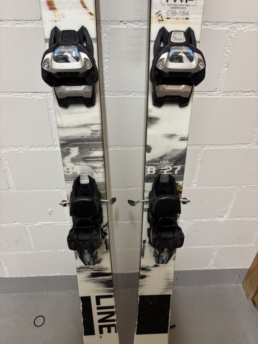 Sci: Line Freestyle Ski mit Marker Griffon Bindung – Usato da Binz venduto da nitrobat 4