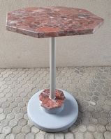 Apero-Stehtisch mit Marinace Rosso Naturstein Unikat