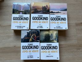 Terry Goodkind L'Épée de Vérité 5 livres bon état
