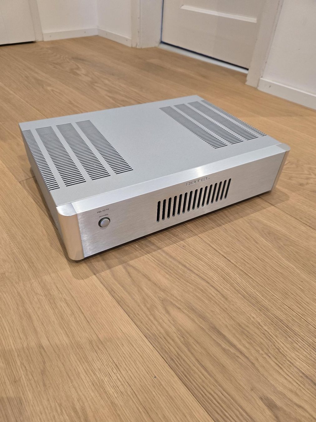 Rotel Amplificatori: Rotel RB-1762 Stereo Digital Endstufe – Usato da Herrliberg venduto da evo2023