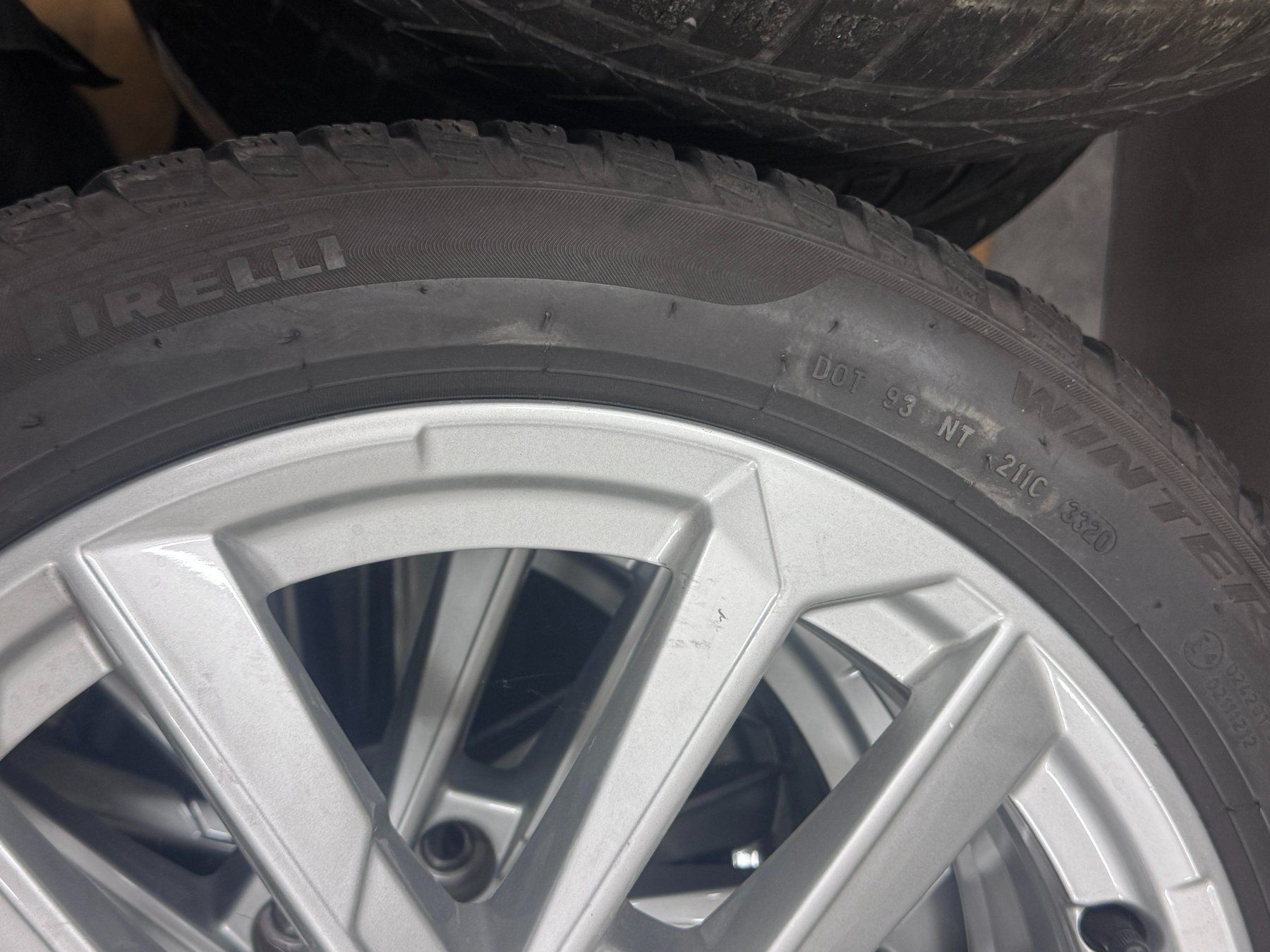 Audi Pneus & Kompletträder: Originale Audi A3 + S3 Winterkompletträder – Gebraucht aus Arbon von mei_6xbn 4
