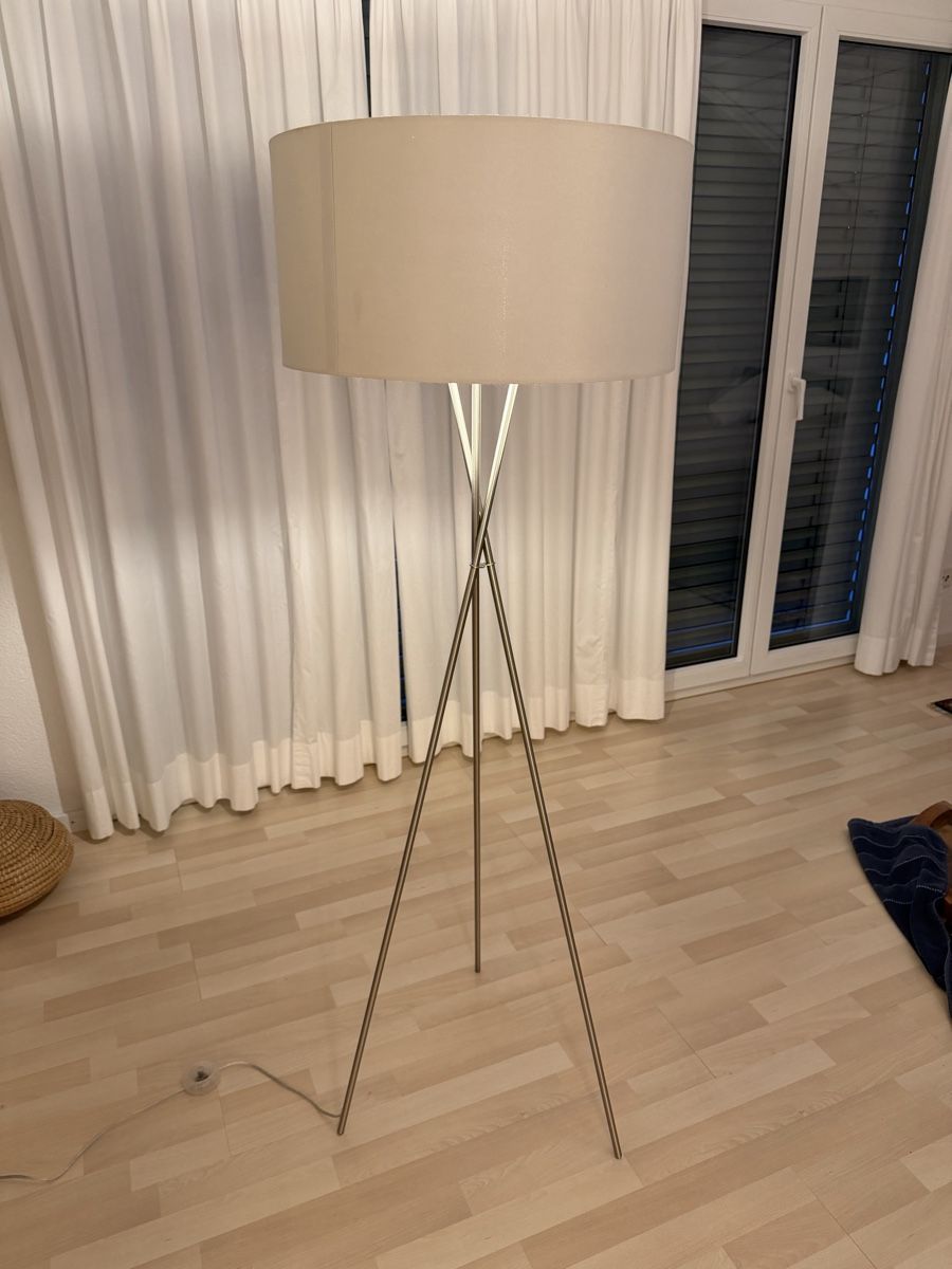 Lampen: Elgo Stehlampe Masse 150x50cm – Gebraucht aus Uznach von Player6 3