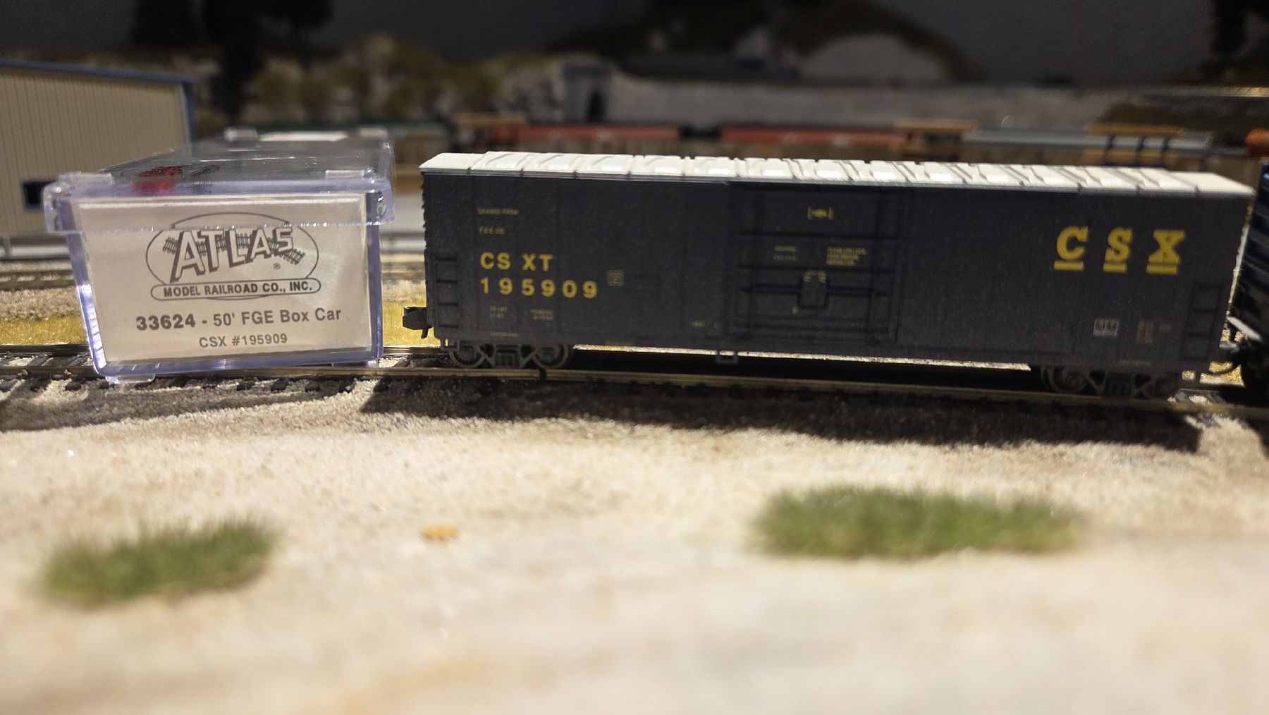 Modellini di ferrovie: Boxcar CSX marque Atlas – Usato da Goumoens-la-Ville venduto da nsbourquin