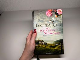 ROMAN: Lucinda Riley, Die Schatten Schwester