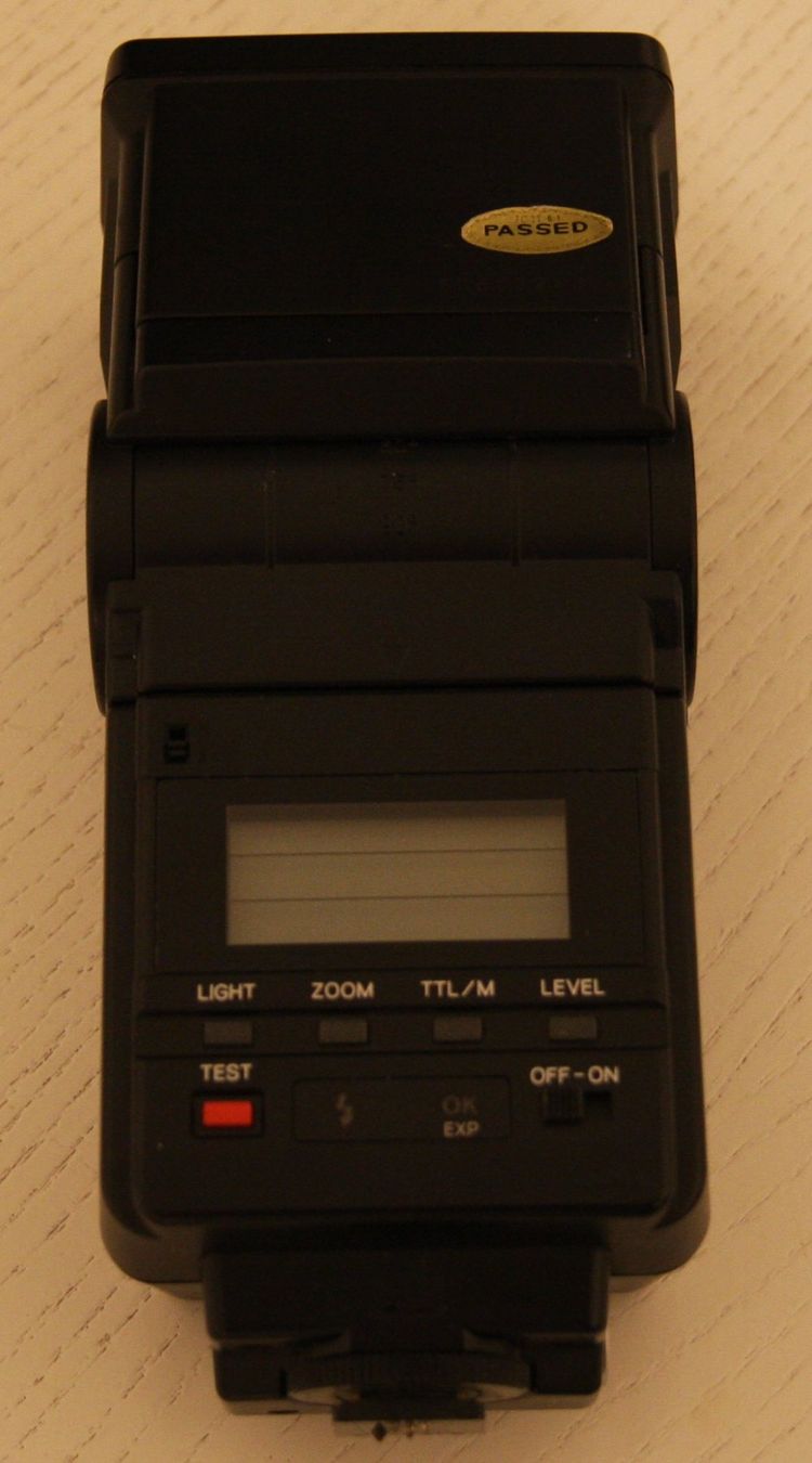 Minolta Flash: Minolta Program 4000 AF – Usato da Fisibach venduto da he-man210 1
