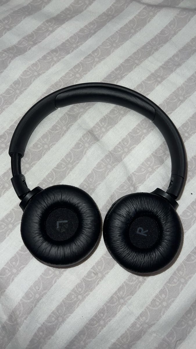 JBL Cuffie: JBL On-Ear Kopfhörer – Usato da wettingen venduto da fionaadjc 1