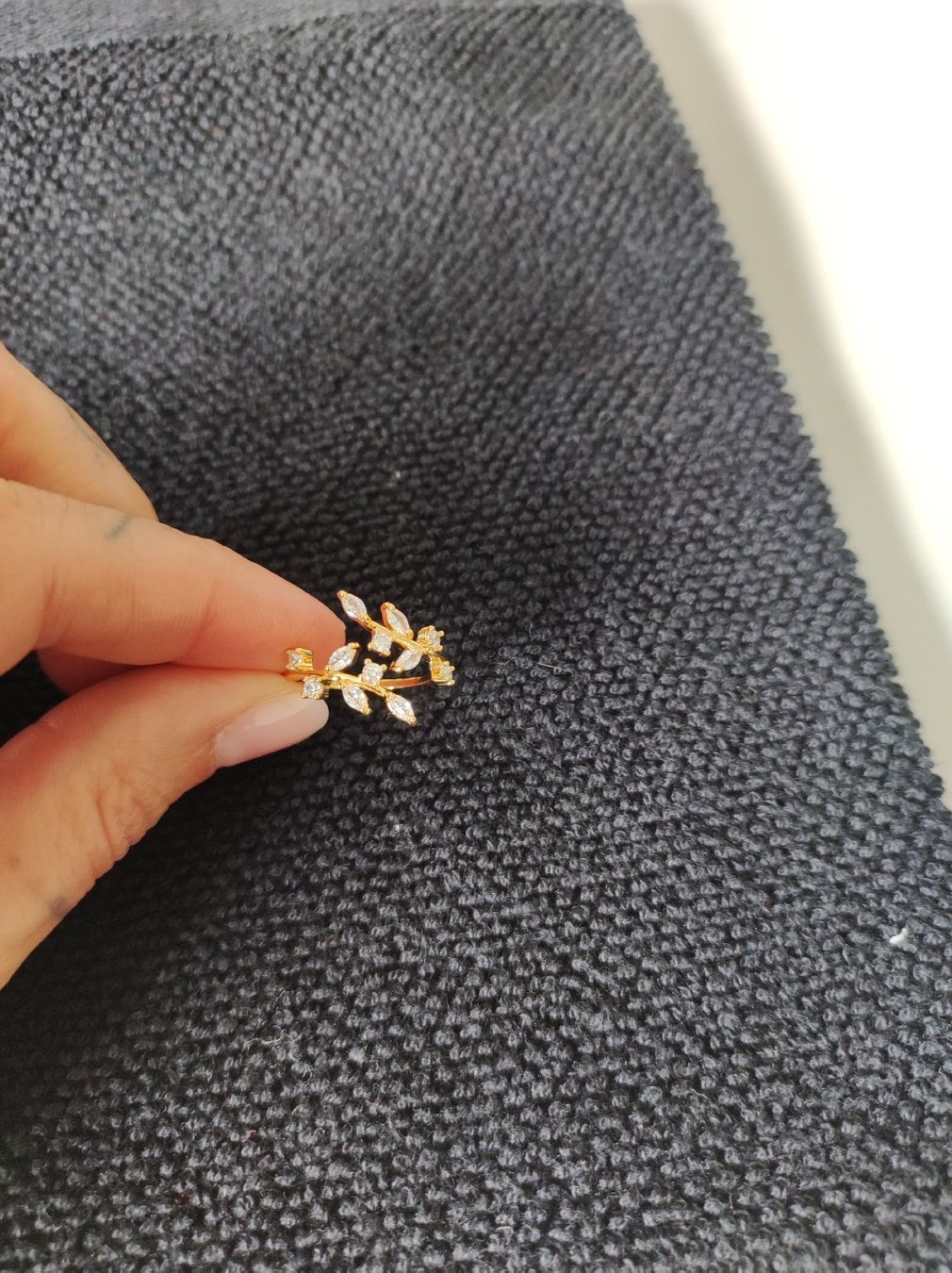 Ringe: vergoldeter Ring, Grösse verstellbar – Neu (gemäss Beschreibung) aus Therwil von Dispersion
