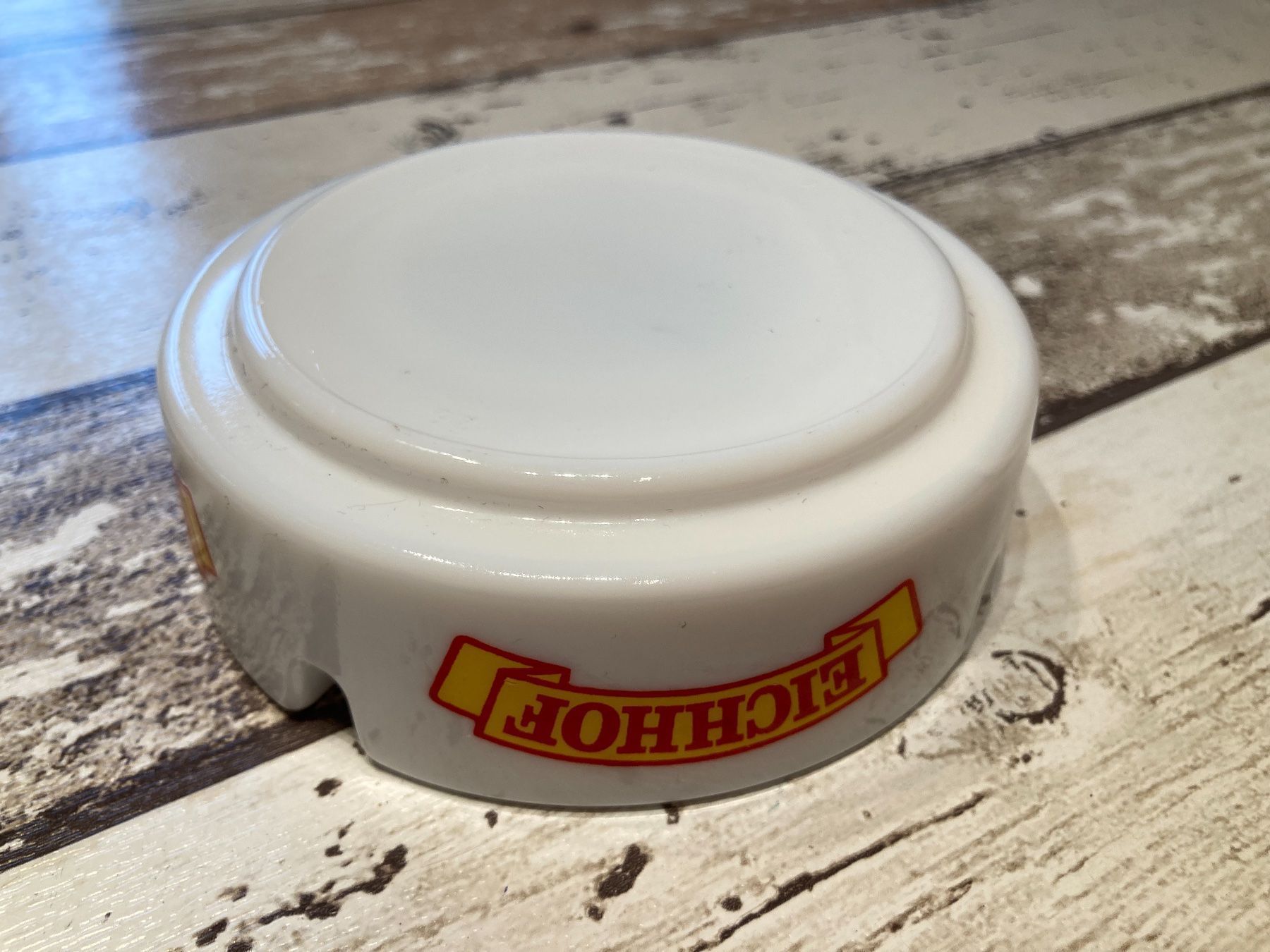 Eichhof Portacenere: Eichhof Aschenbecher 10,5cm – Usato da Gelterkinden venduto da G-Power-Cars 2