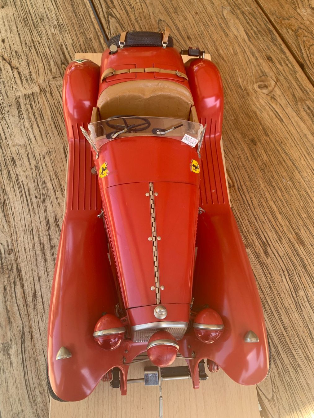 Alfa Romeo Modellini d'auto: Metallmodellauto rot Ferrari Alfa Romeo – Usato da Sisseln AG venduto da twing63 3
