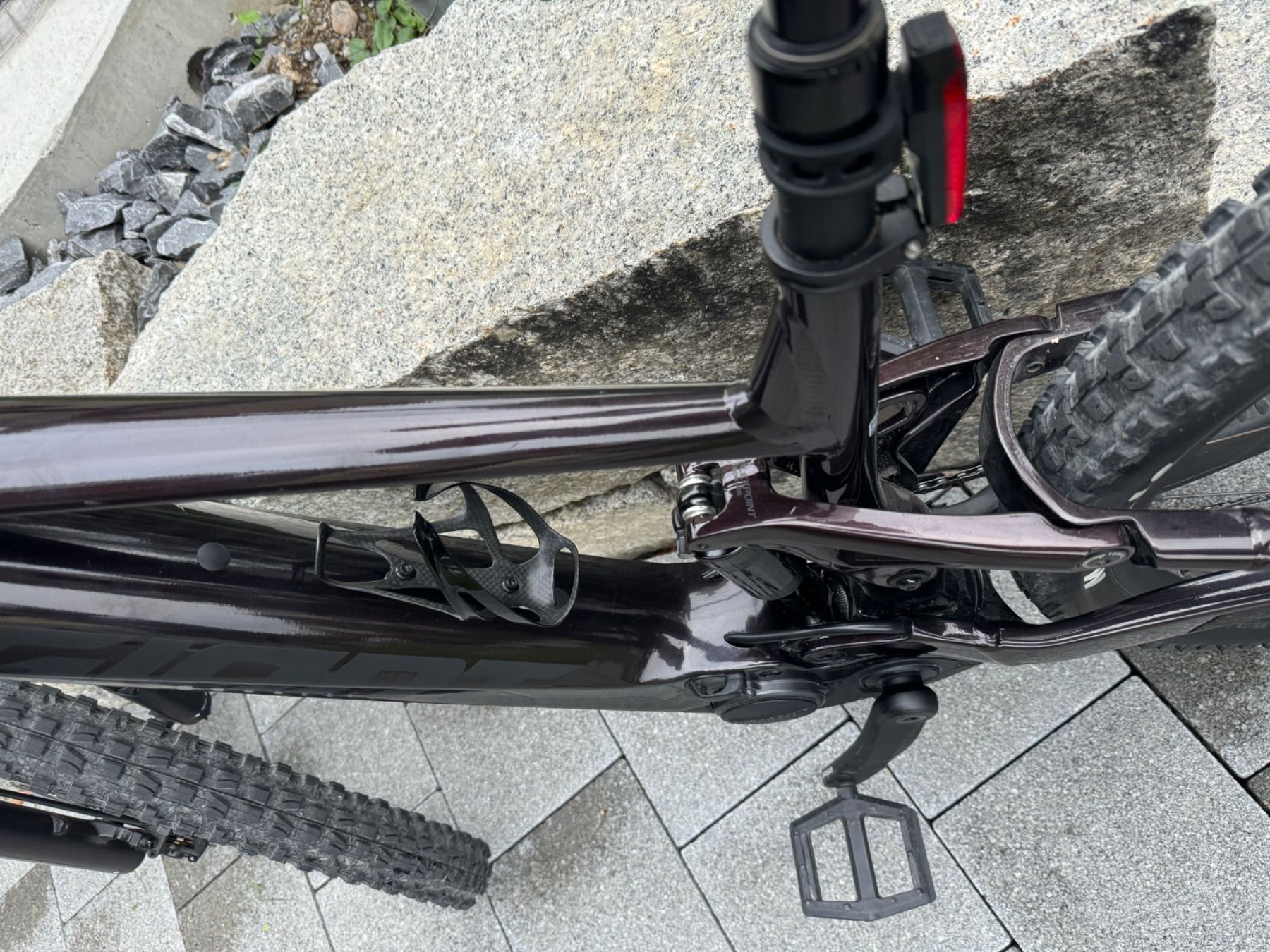 Giant Biciclette: E-Bike Giant in bordeaux – Usato da Thun venduto da kth_ng29 5