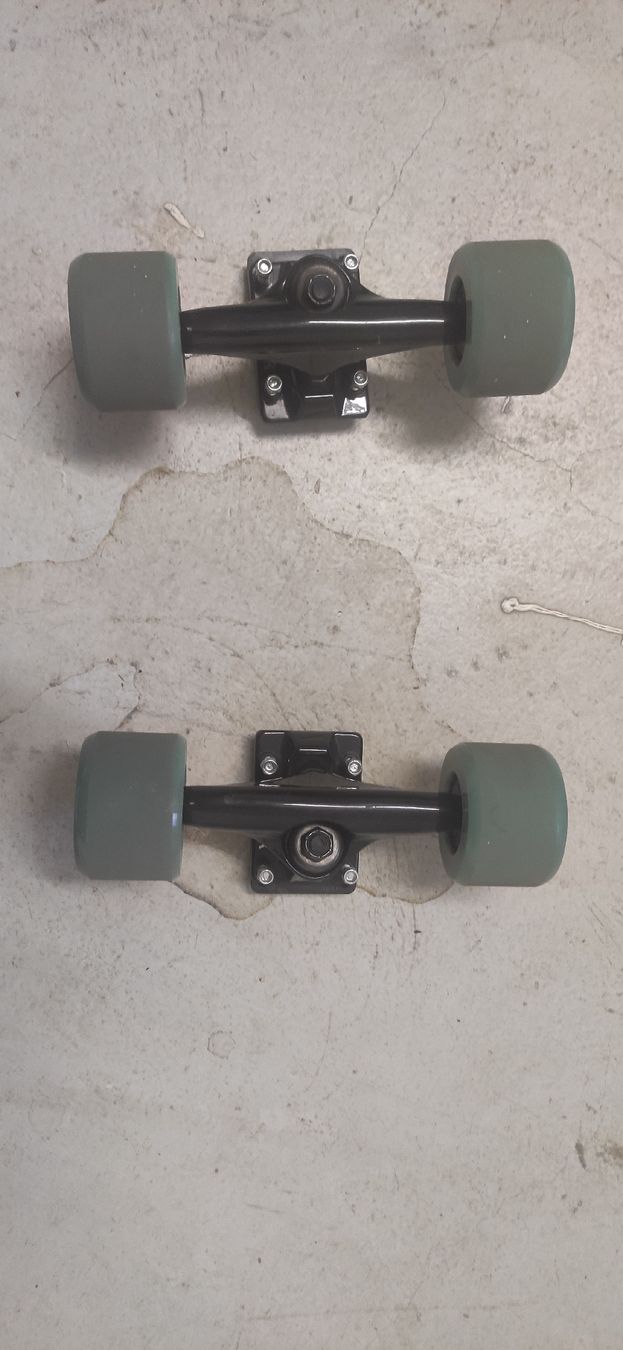 Skateboards: Tensor Achsen mit Mindless Rollen 65mm schwarz – Neu (gemäss Beschreibung) aus Laufen von dmi_hj7w 3