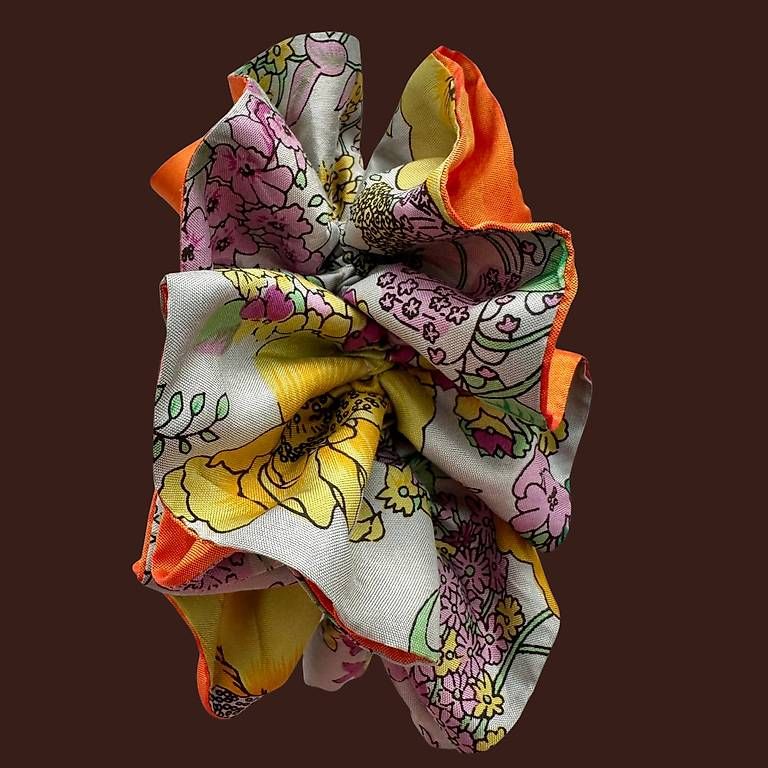 Accessoires pour cheveux: Scrunchie / Haargummi  100% Seide  Handmade – Neuf (Voir description) à Zürich par abiiStore 1